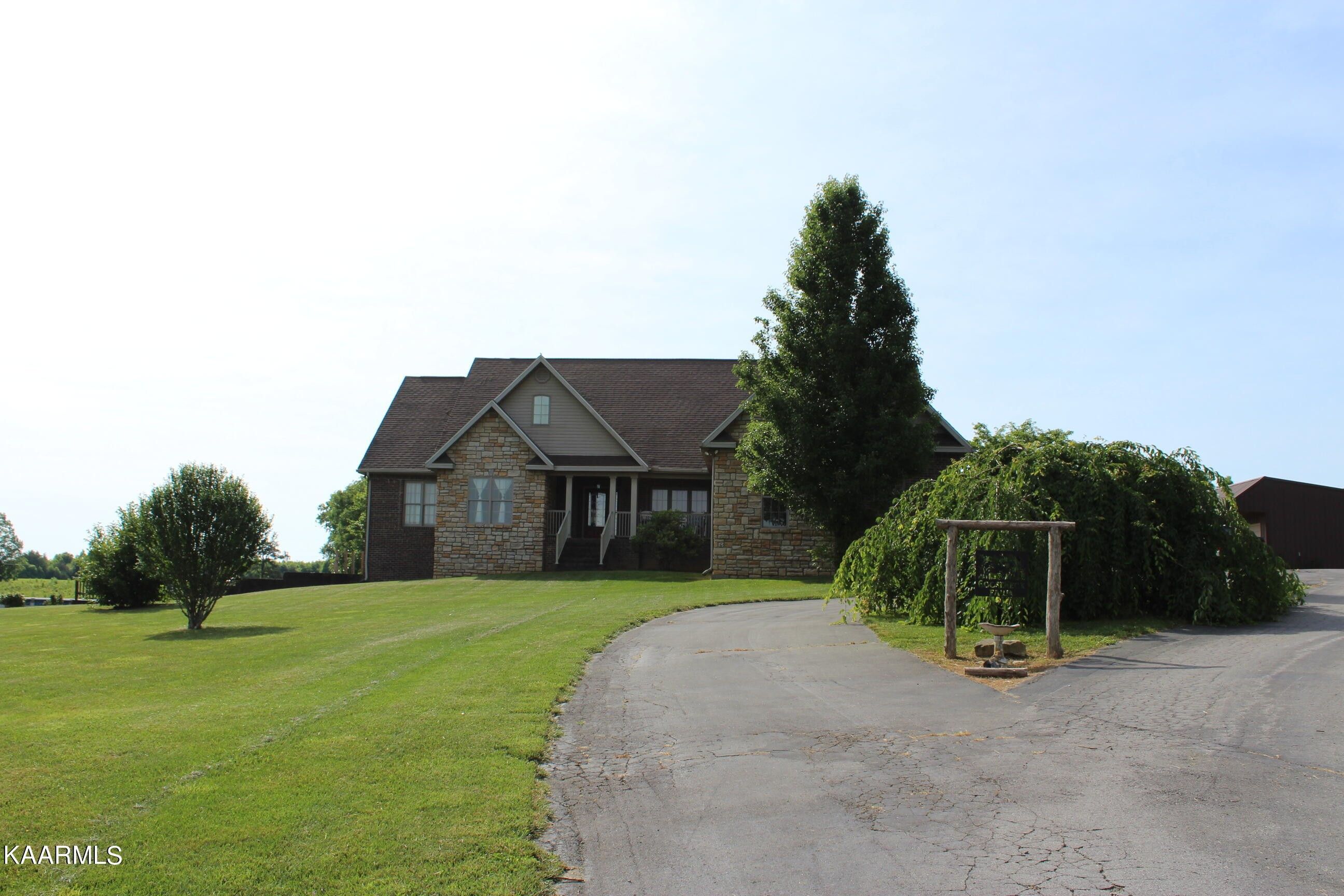 31.95 acres in Fentress County, Tennessee