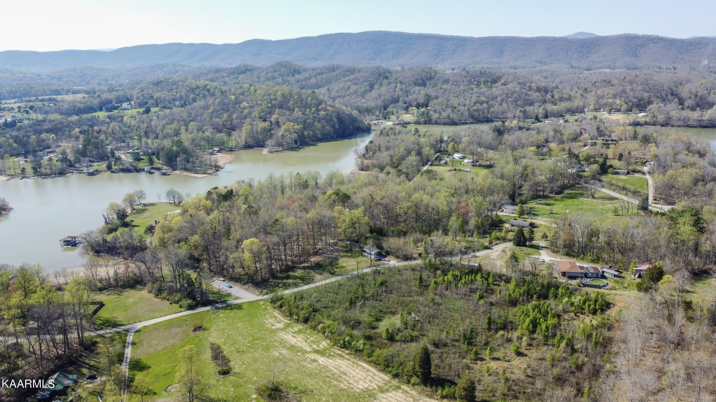 4.14 acres in Roane County, Tennessee