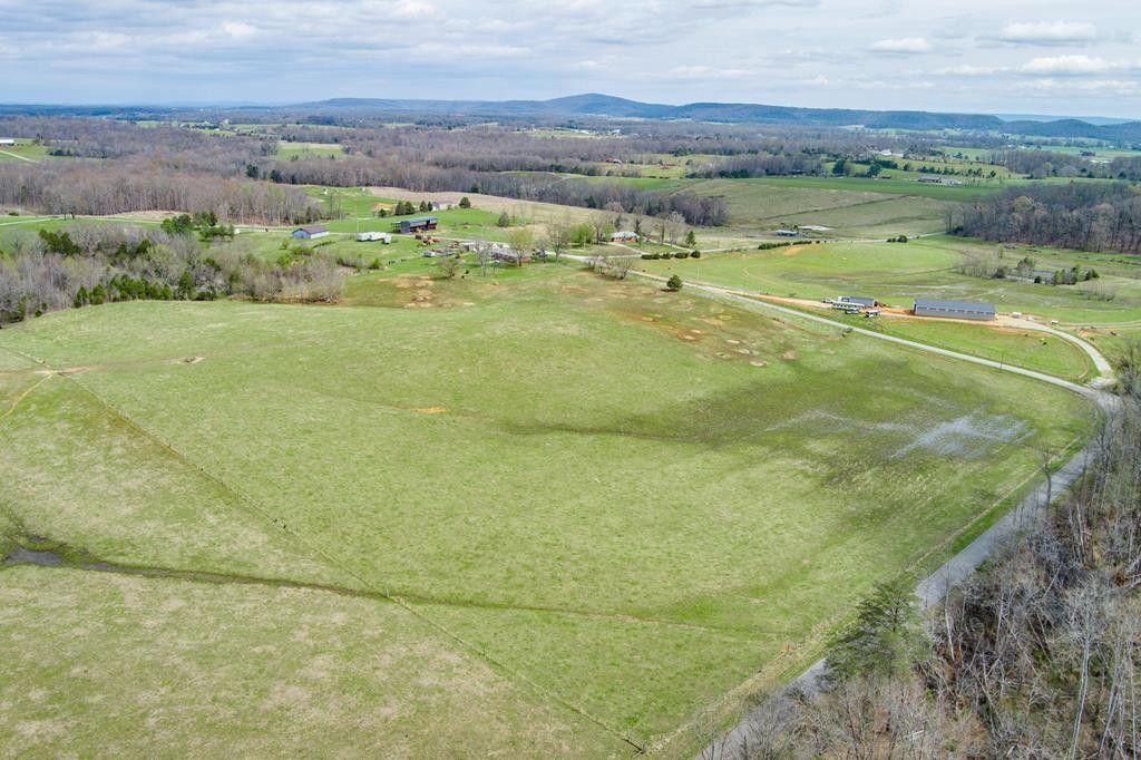 24.88 acres in White County, Tennessee