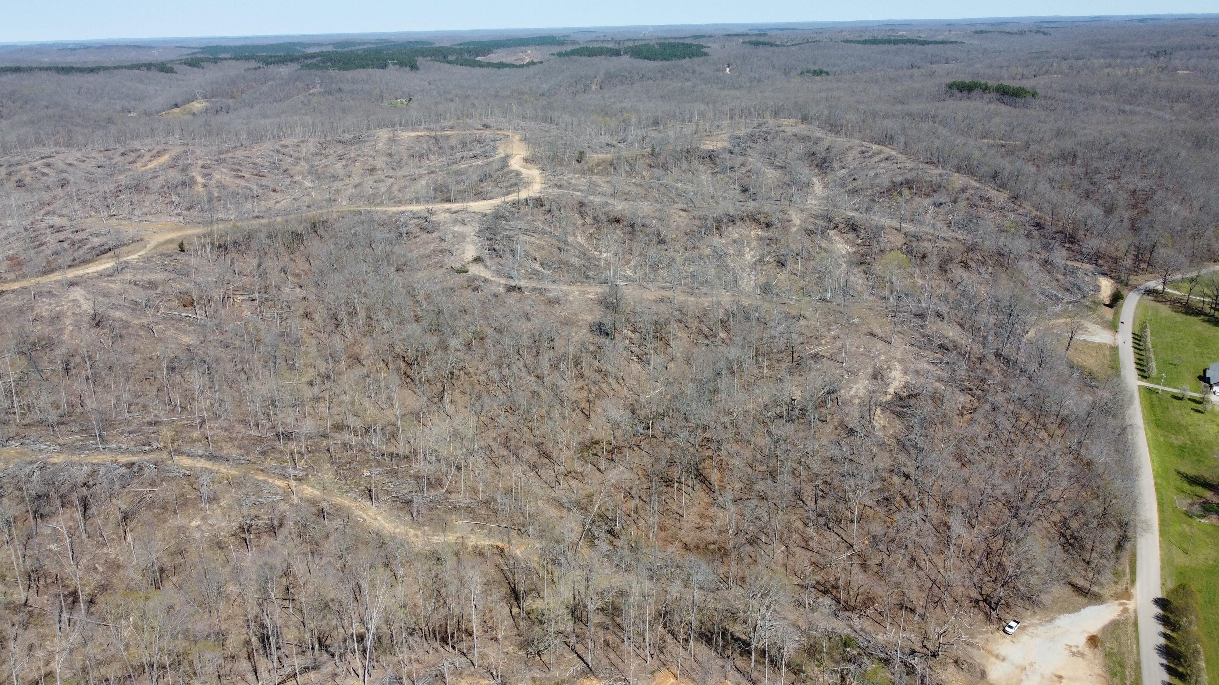 25 acres in Humphreys County, Tennessee