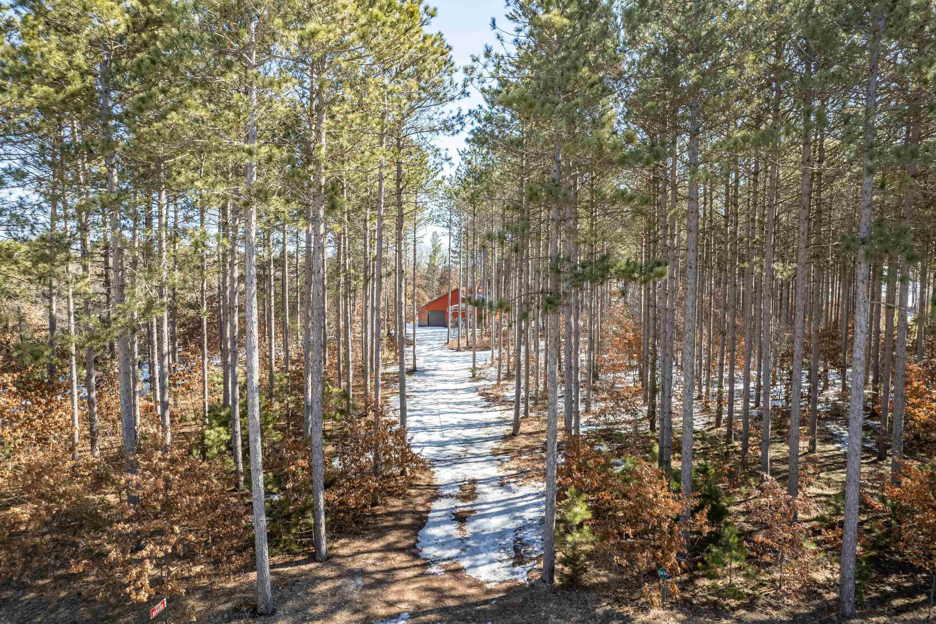 2.35 acres in Juneau County, Wisconsin