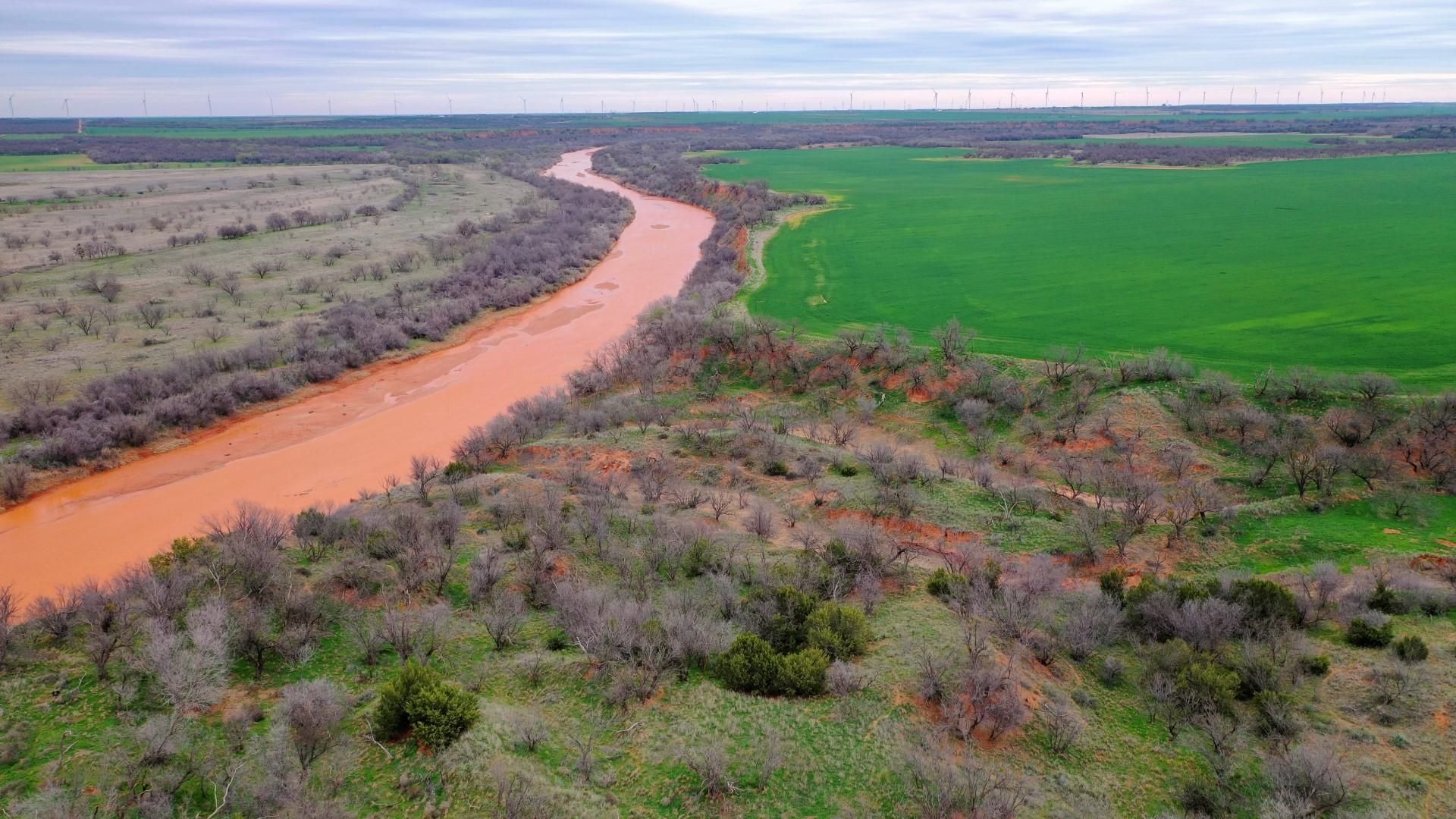 637 acres in Baylor County, Texas