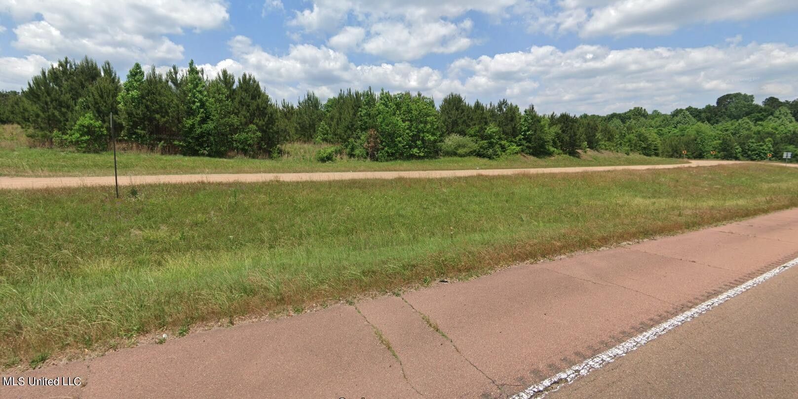 8 acres in Simpson County, Mississippi