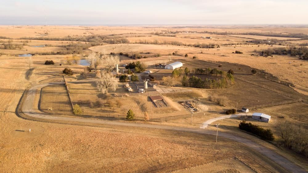 15513 Missile Base Rd., Eskridge, KS 66423 MLS Wabaunsee 32