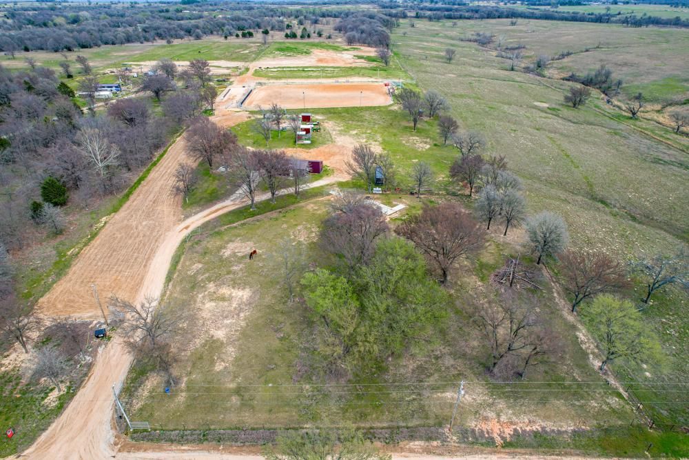 10 acres in Okfuskee County, Oklahoma