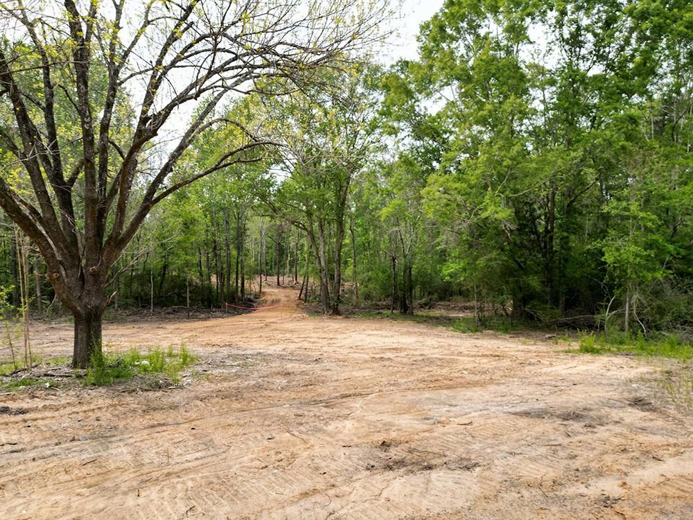 13 acres in Jones County, Mississippi