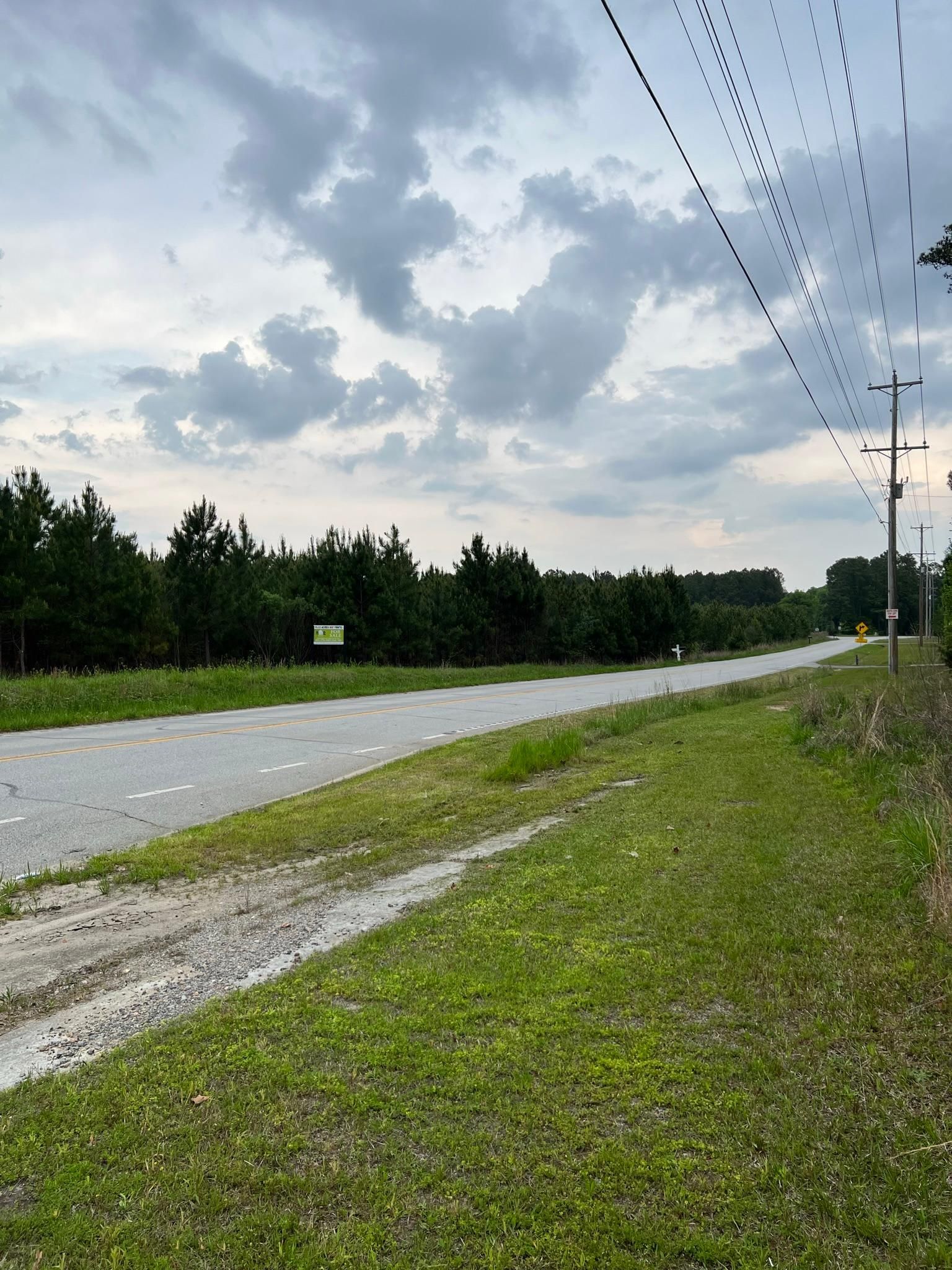 917 Shore Road, Gilbert, SC 29054