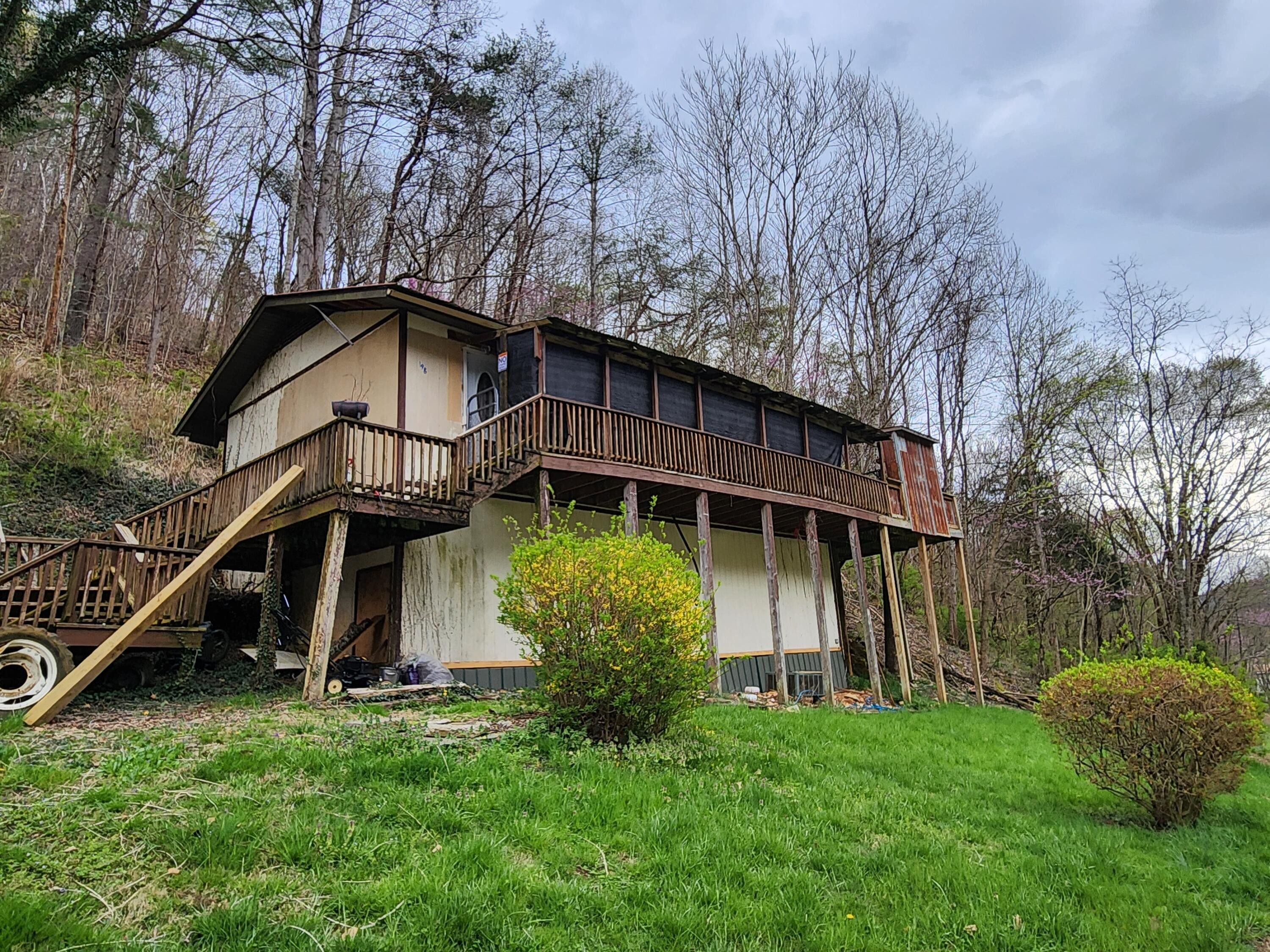 Homes For Sale In Unicoi Tn - 7k62wb4