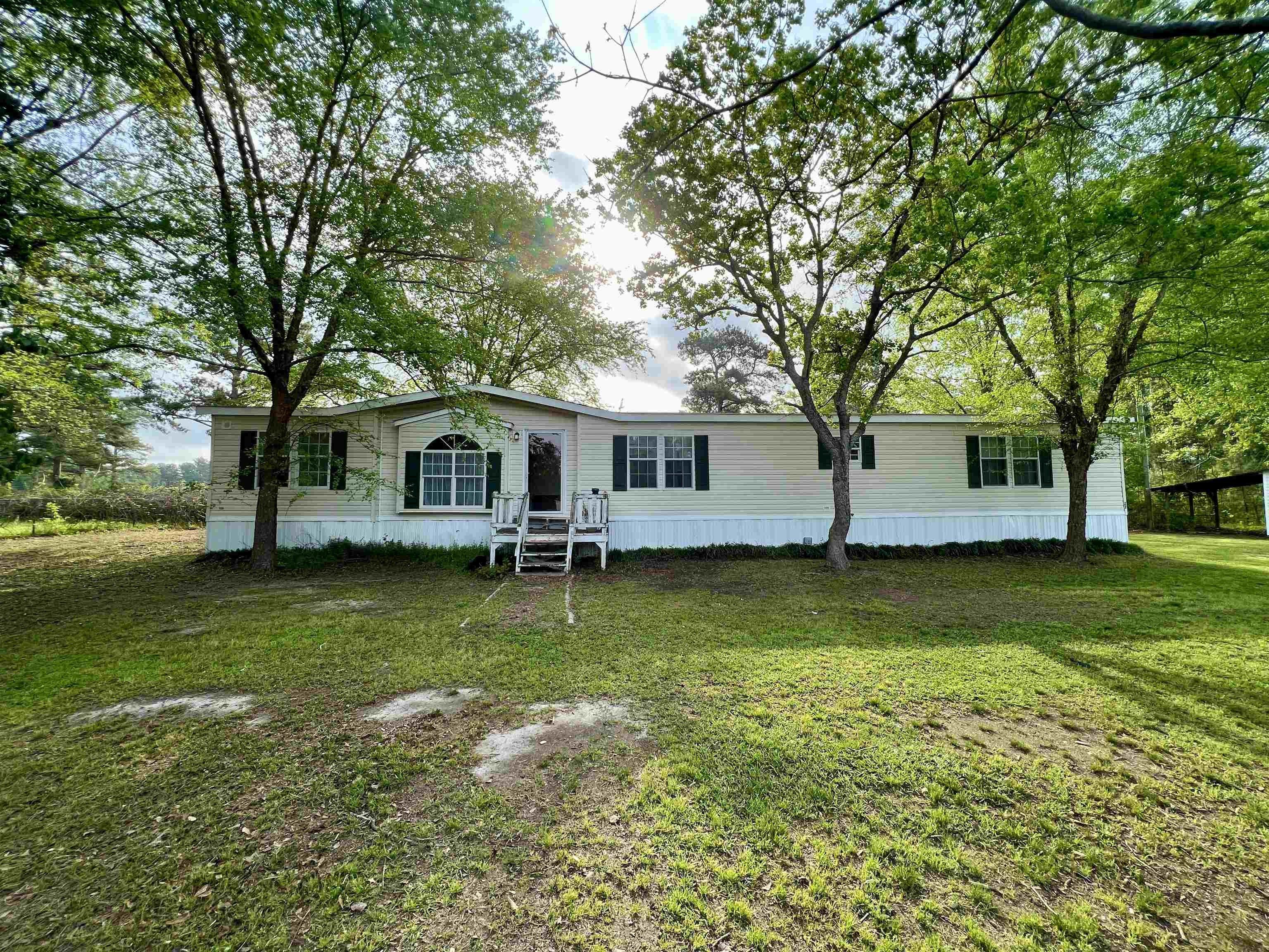 1.69 acres in Florence County, South Carolina