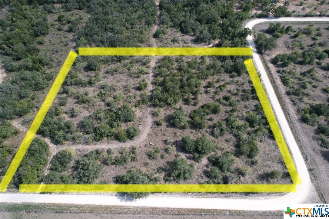 4 acres in Caldwell County, Texas