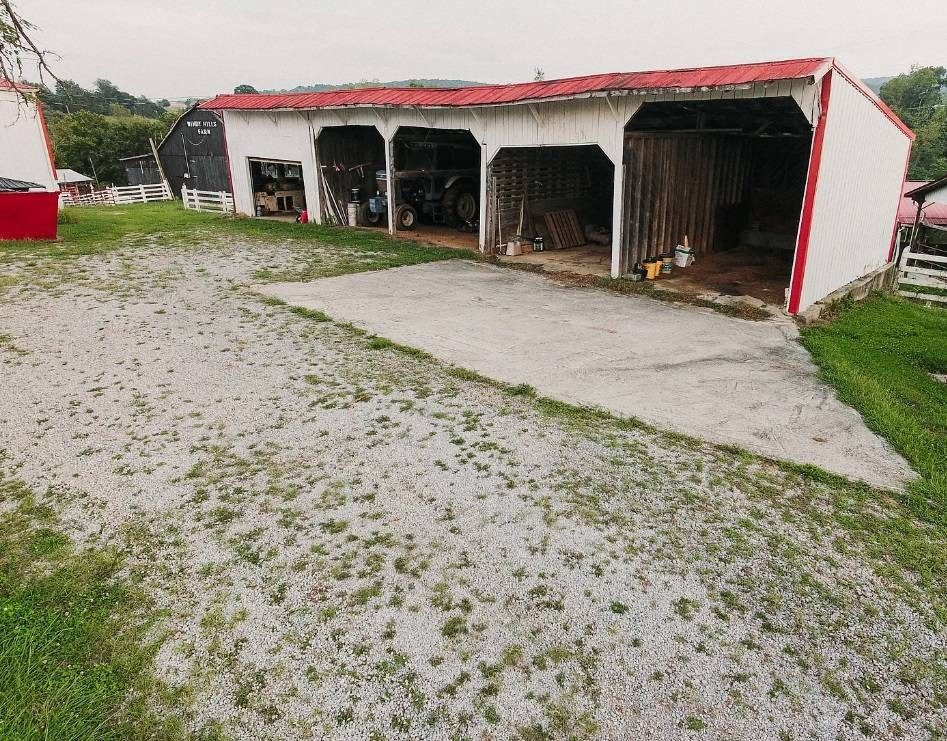 134 acres in Wayne County, Kentucky