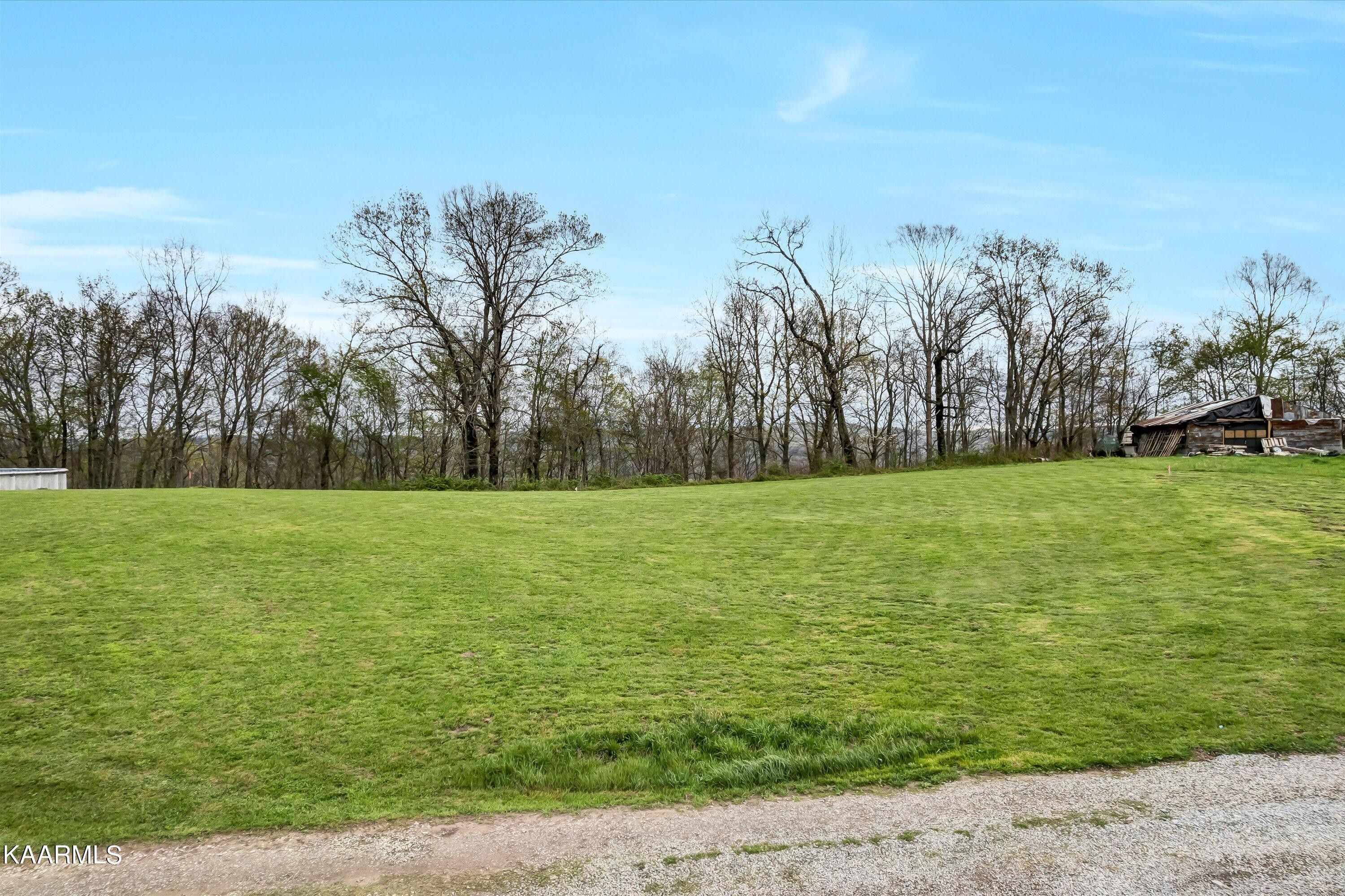 9.3 acres in Scott County, Tennessee