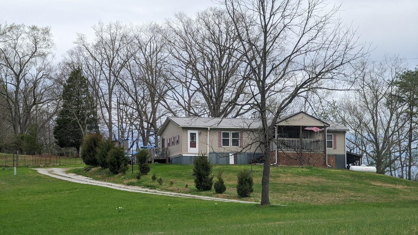 5.71 acres in Ritchie County, West Virginia