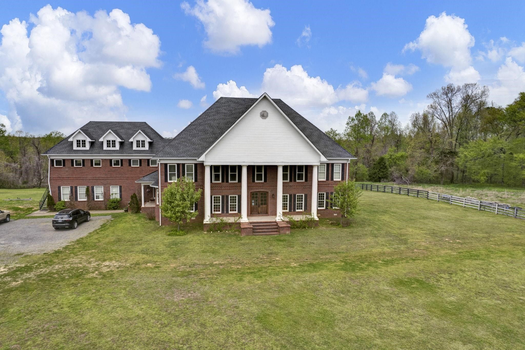 75 acres in Carroll County, Tennessee