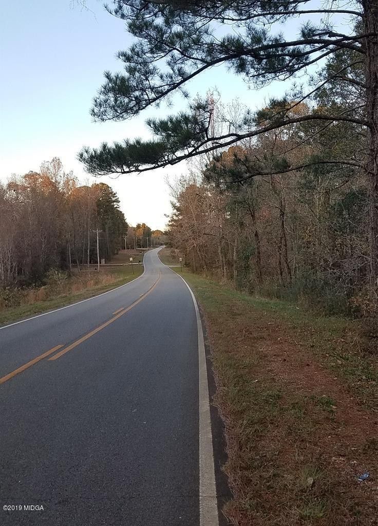 7.4 acres in Monroe County,