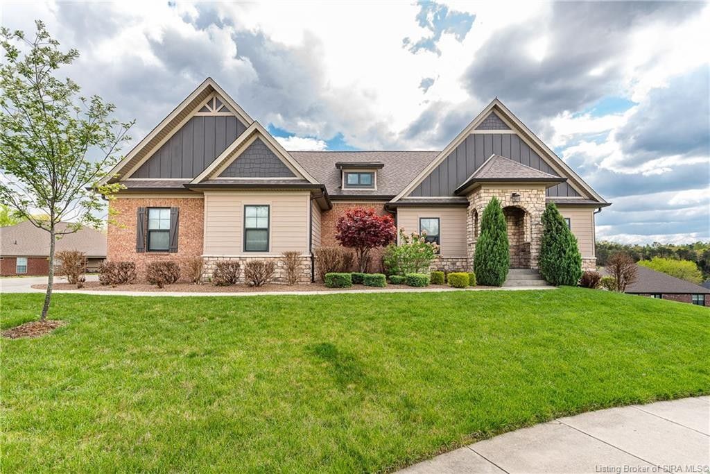 0.41 acres in Floyd County, Indiana