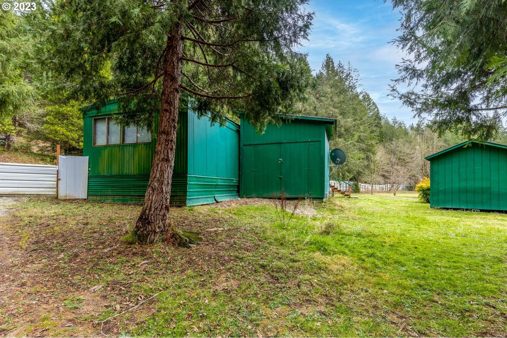 10 acres in Douglas County, Oregon