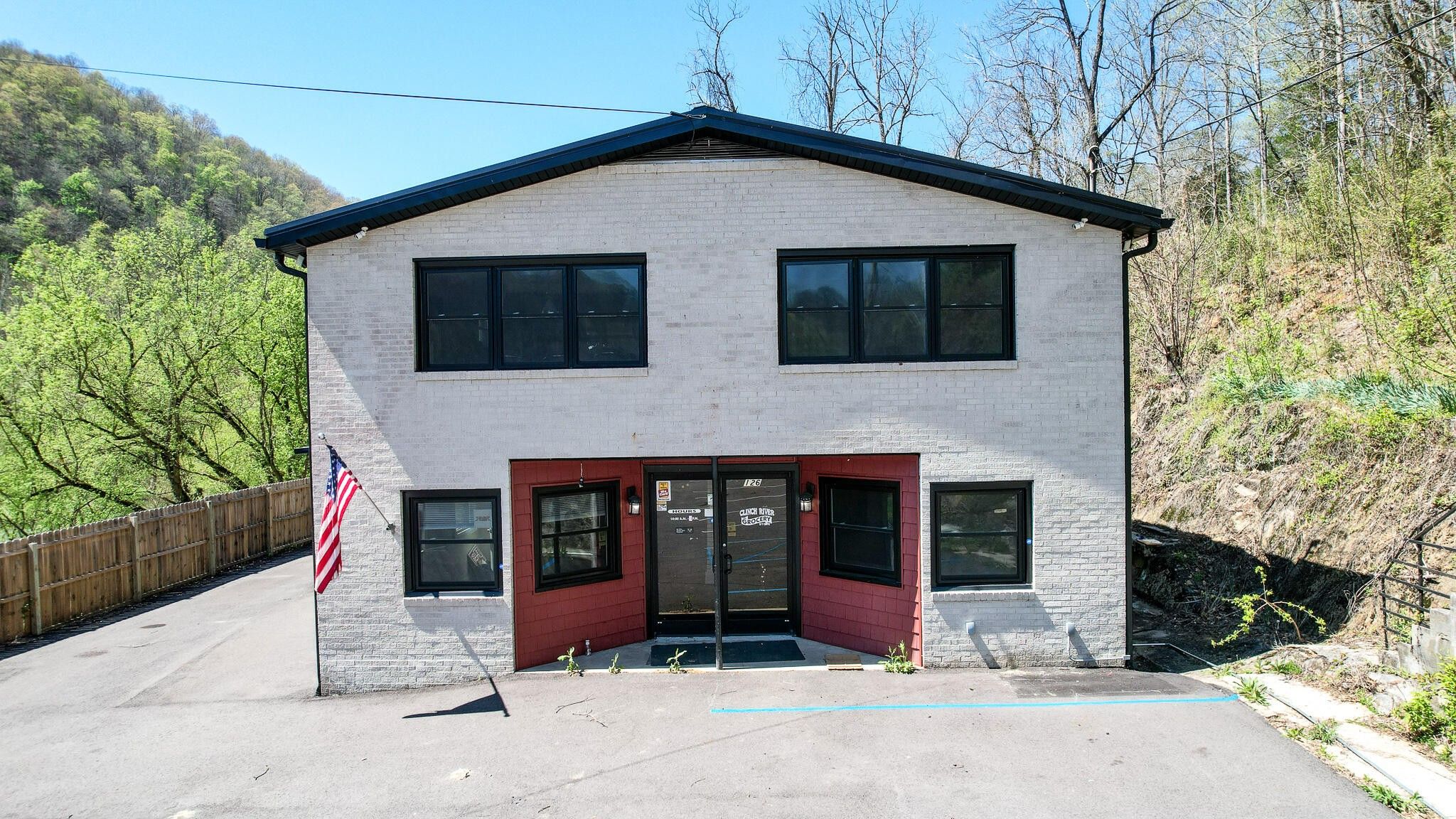 2.7 acres in Scott County, Virginia