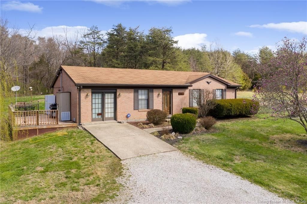 4.28 acres in Floyd County, Indiana