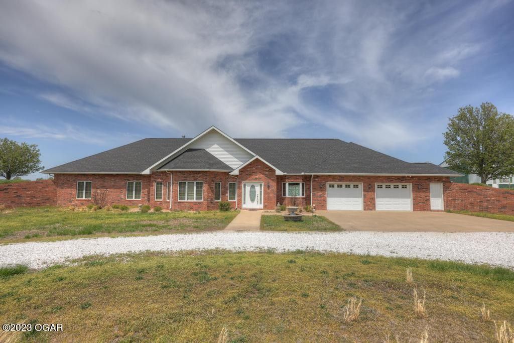 9.8 acres in Jasper County, Missouri