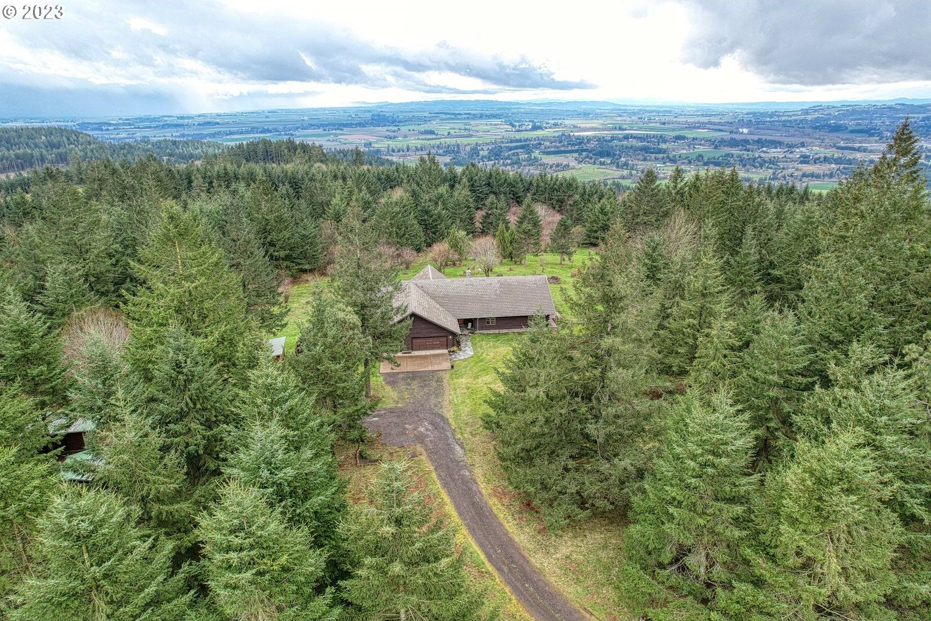 48.64 acres in Yamhill County, Oregon