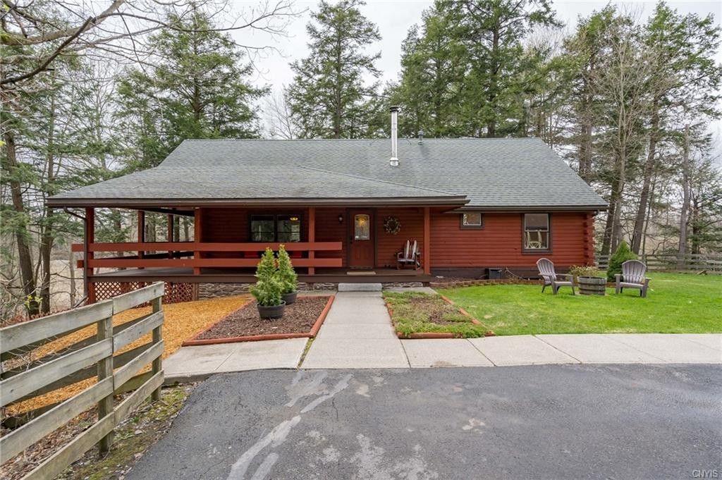 4.21 acres in Jefferson County, New York