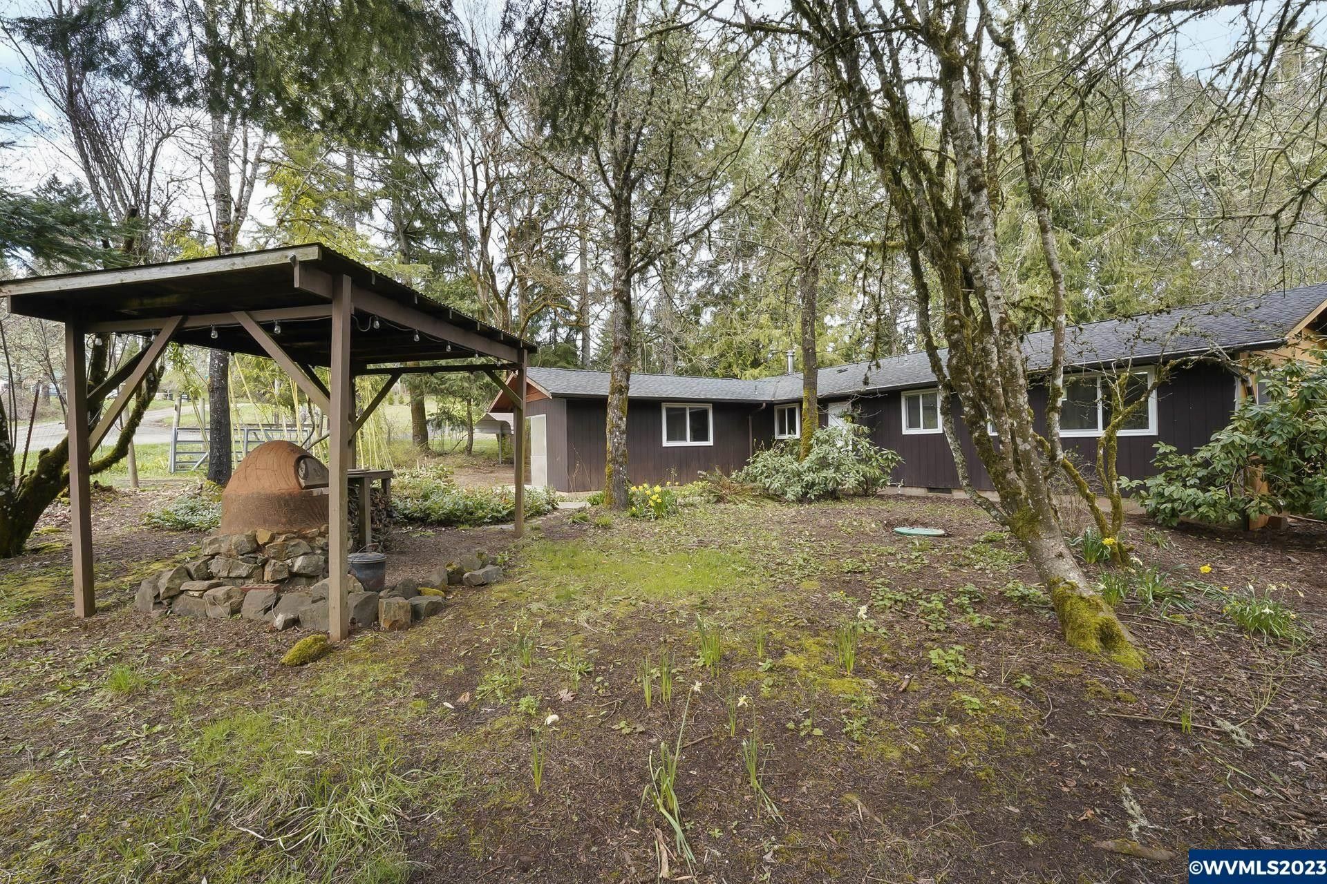 1.55 acres in Benton County, Oregon