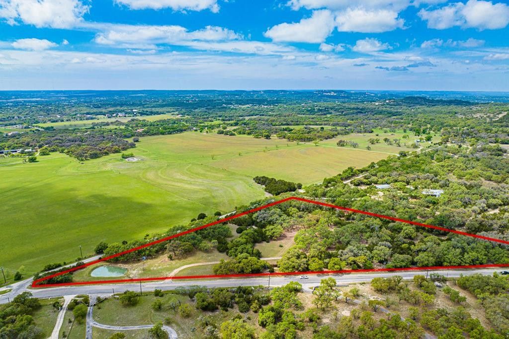 10.1 acres in Kendall County, Texas