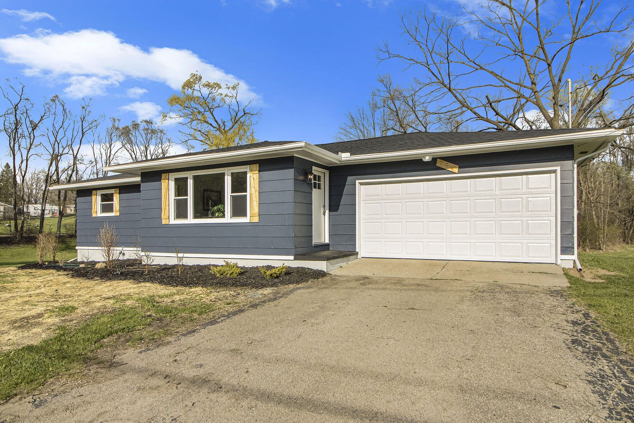 2 acres in Jackson County, Michigan