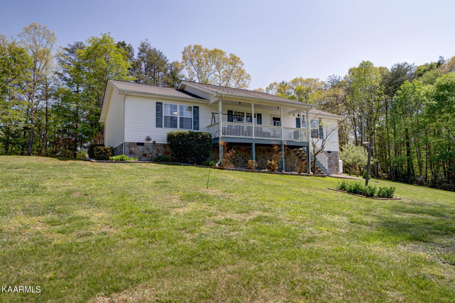 5.25 acres in Cocke County, Tennessee