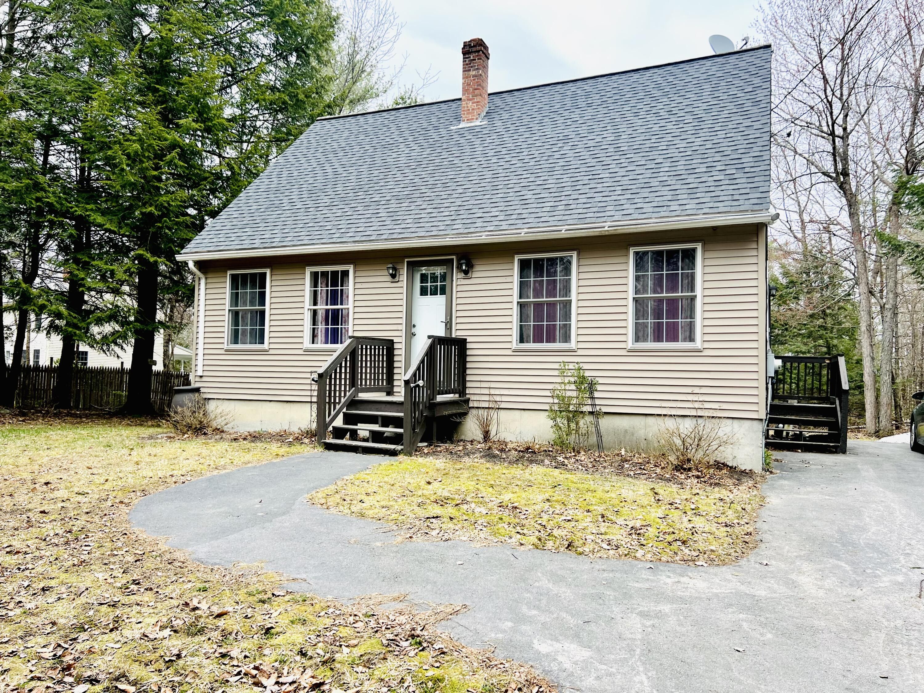 1.15 acres in Cumberland County, Maine