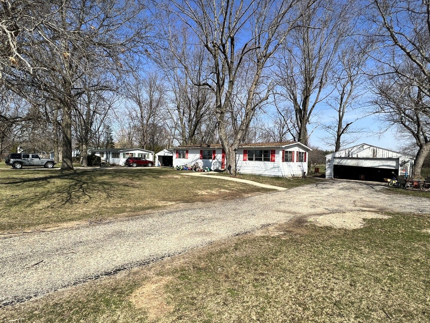 6.75 acres in Ogle County, Illinois