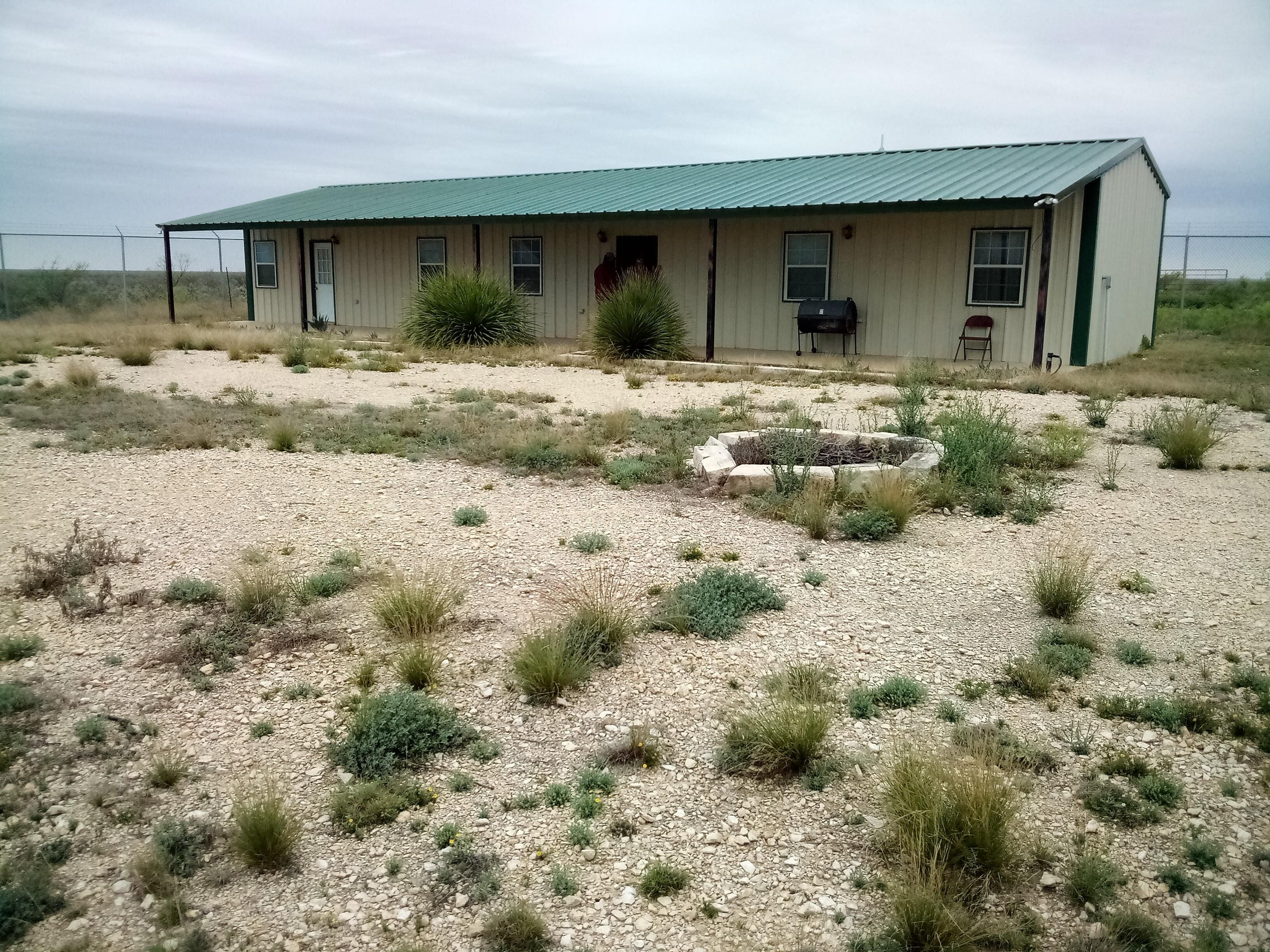 325 acres in Brackettville, TX, 78832