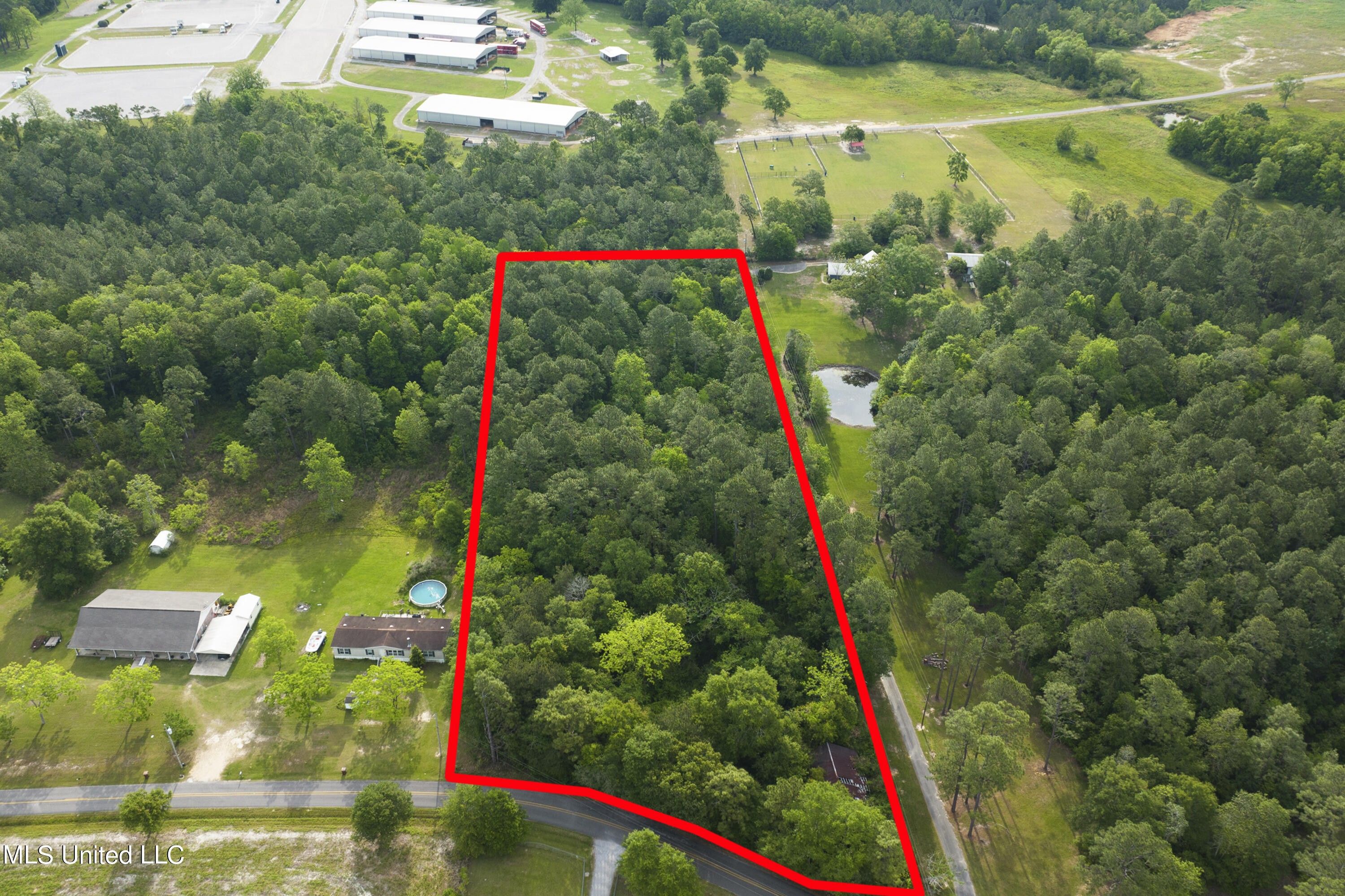 3.5 acres in Harrison County, Mississippi