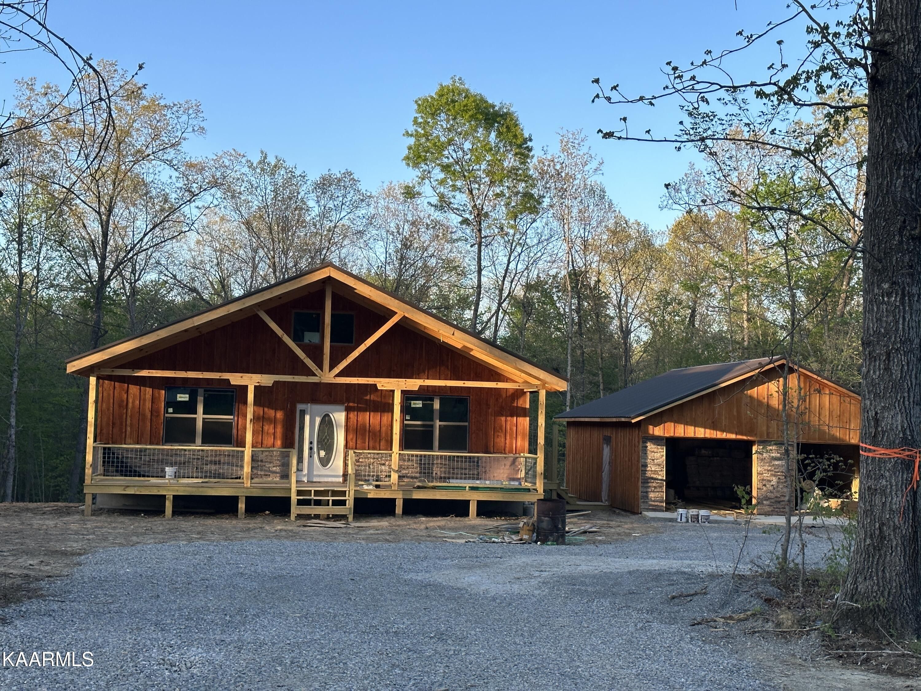 4.76 acres in Fentress County, Tennessee