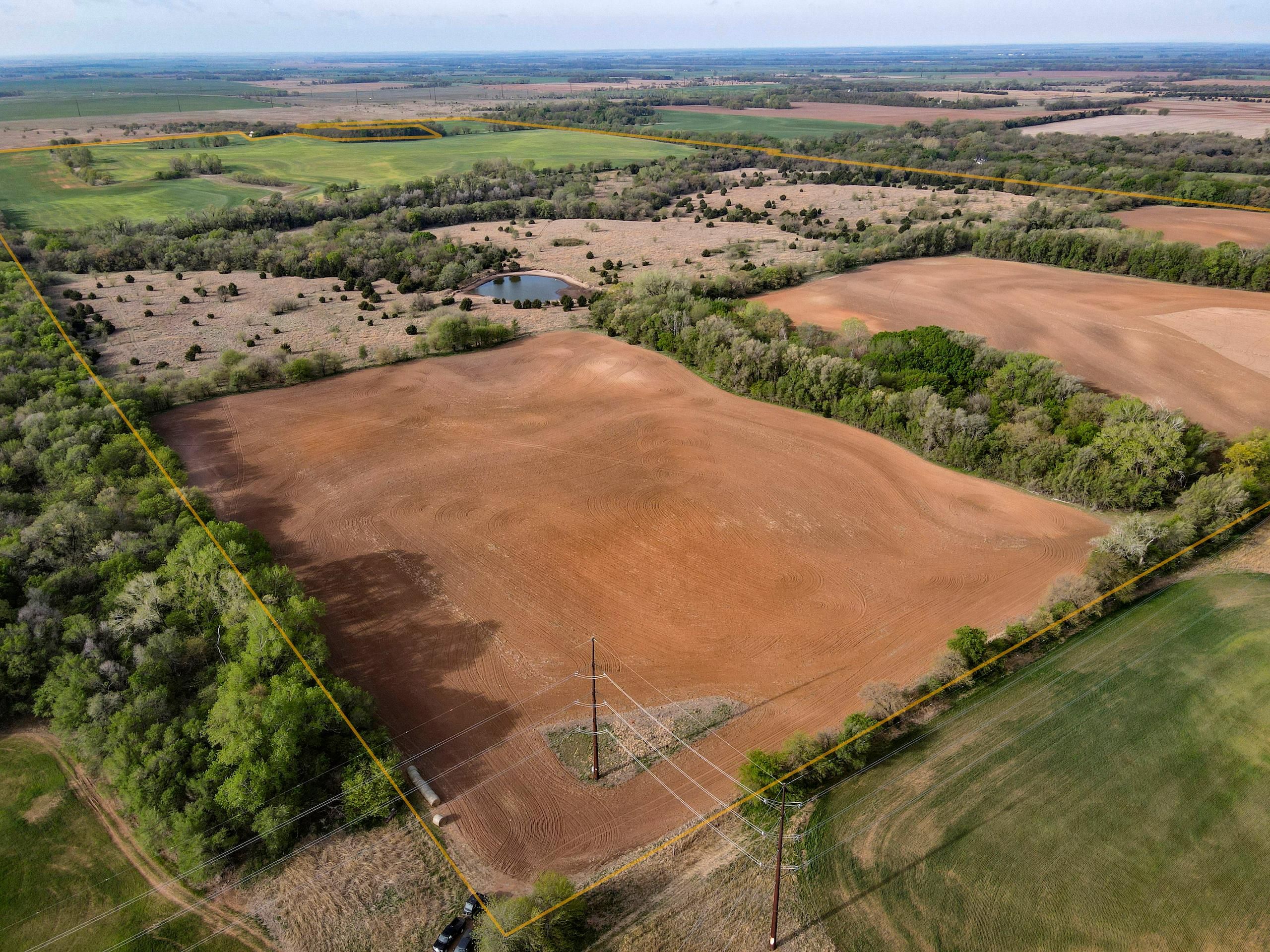 305 acres in Harper County, Kansas
