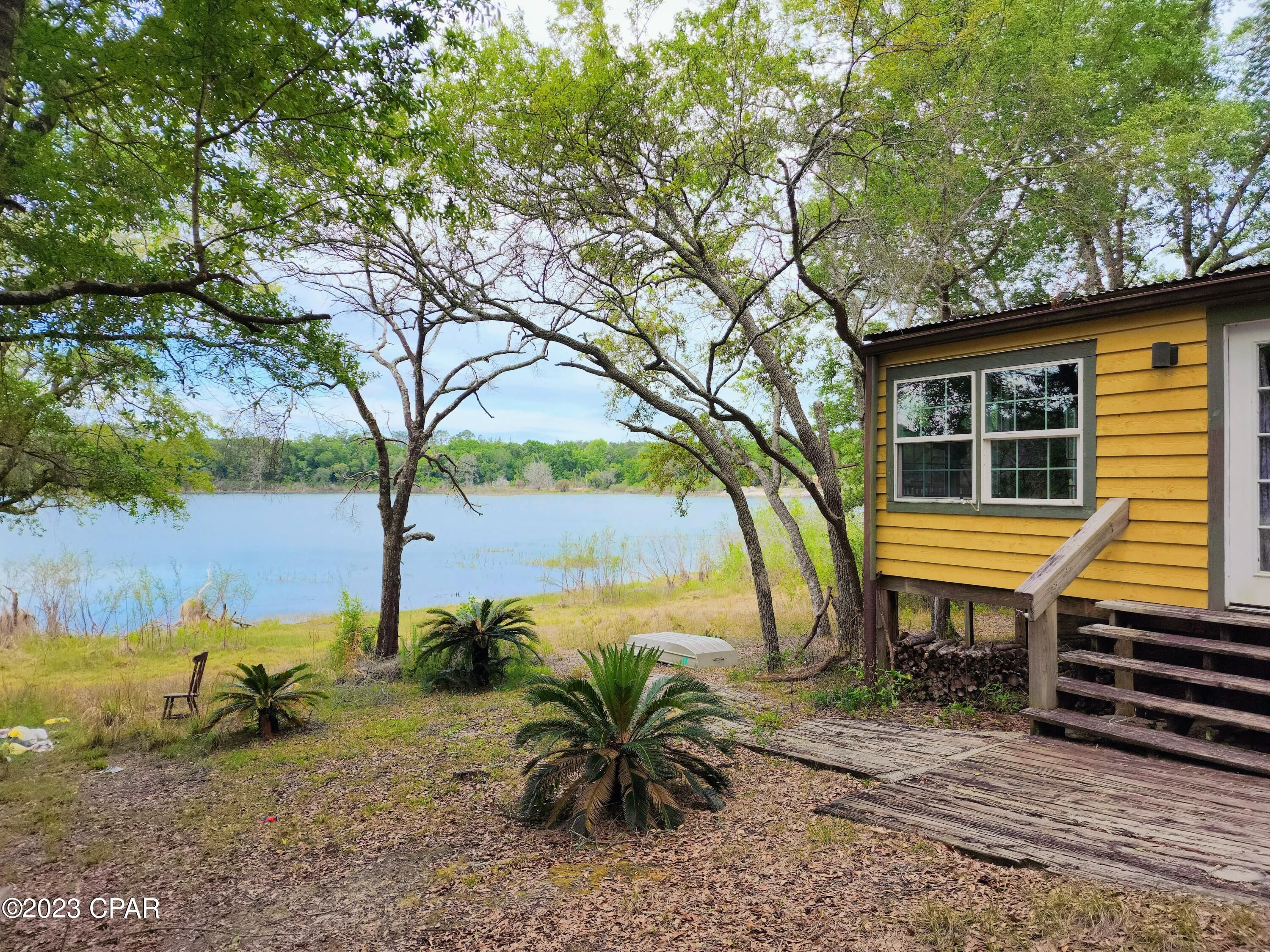 2 acres in Washington County, Florida