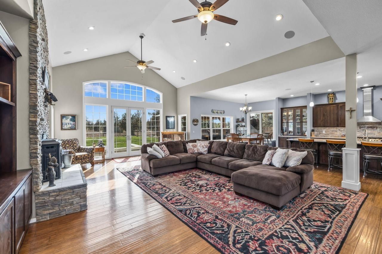 5.64 acres in Jefferson County, Oregon