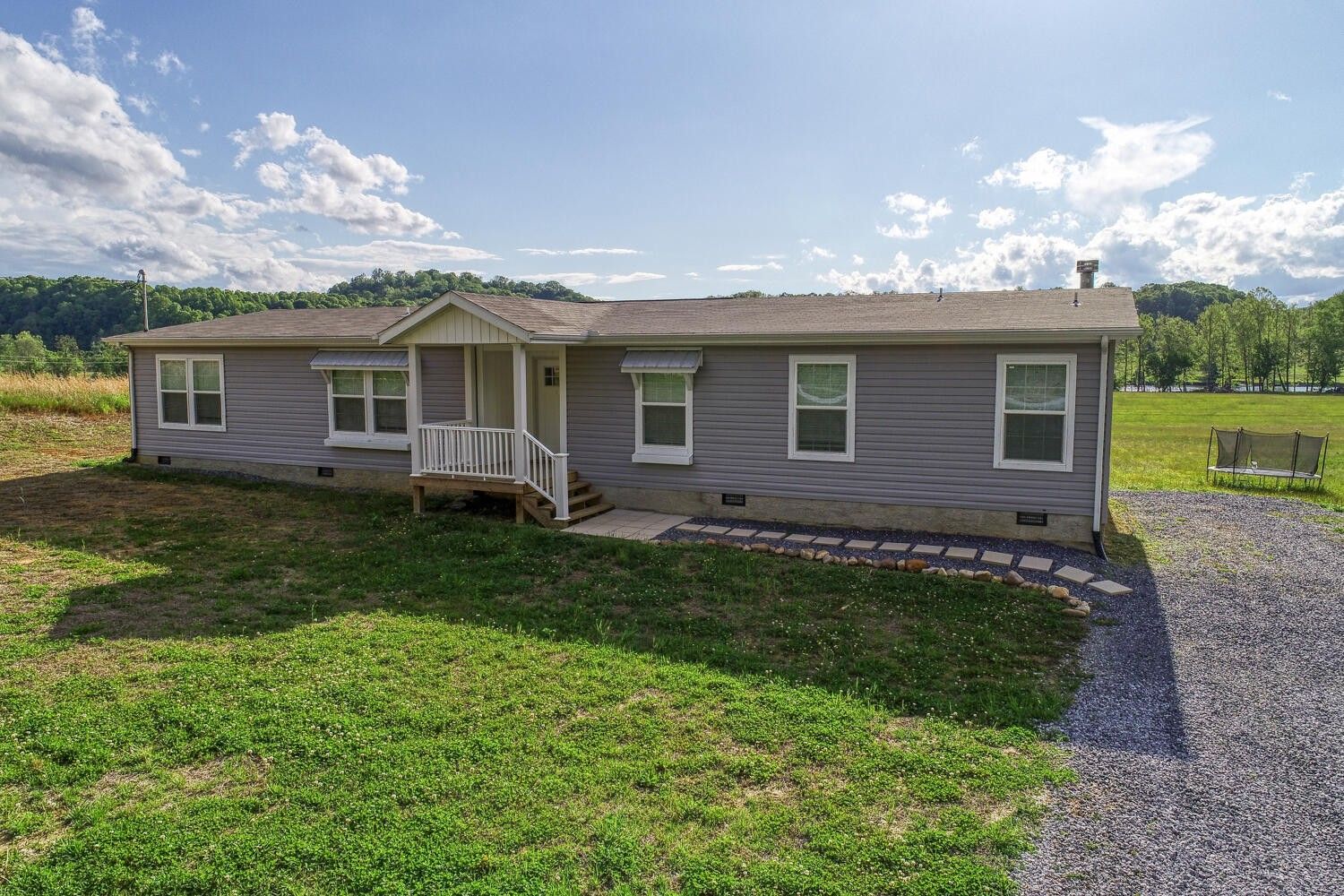 5.49 acres in Hawkins County, Tennessee