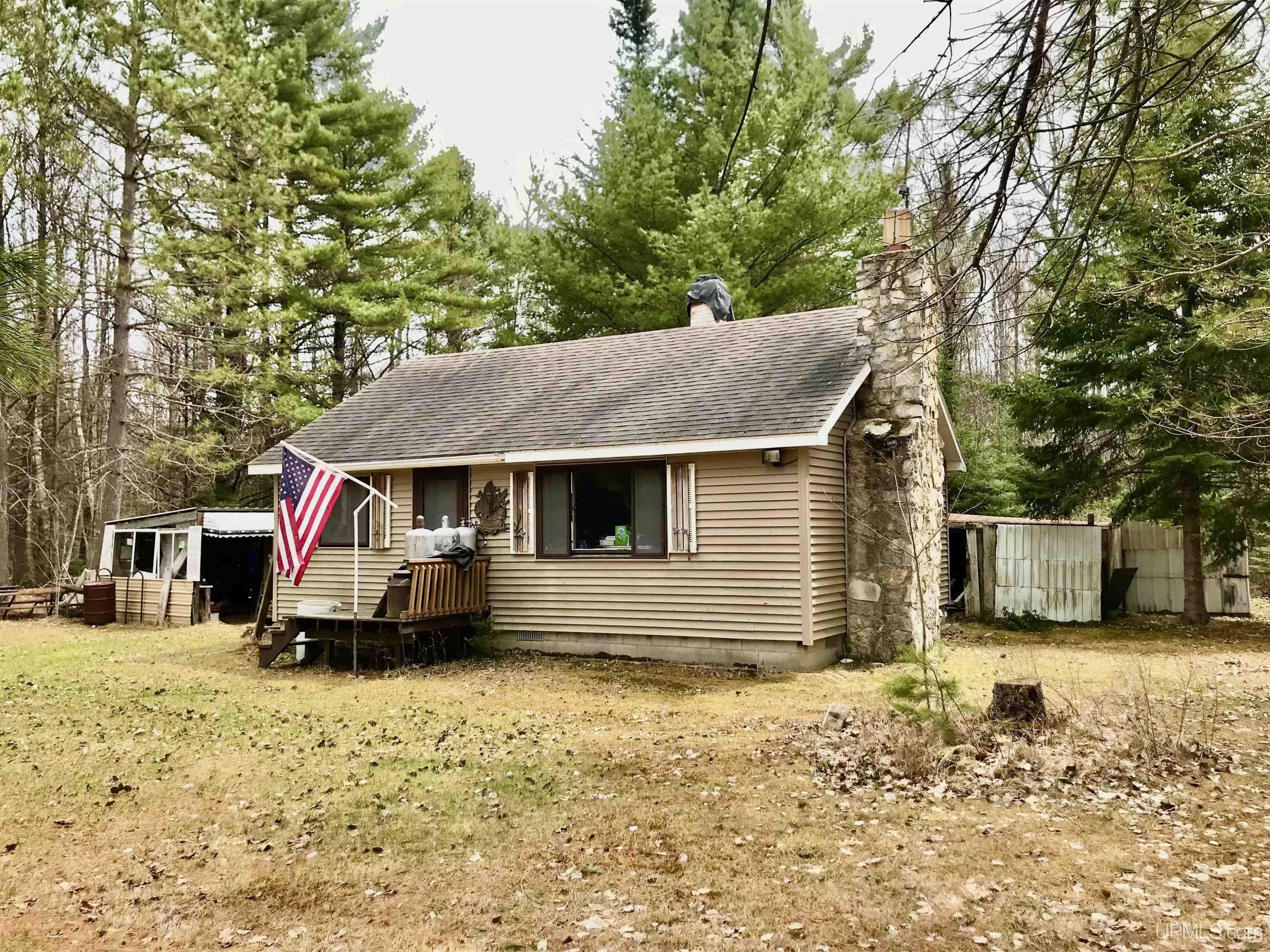 40 acres in Schoolcraft County, Michigan