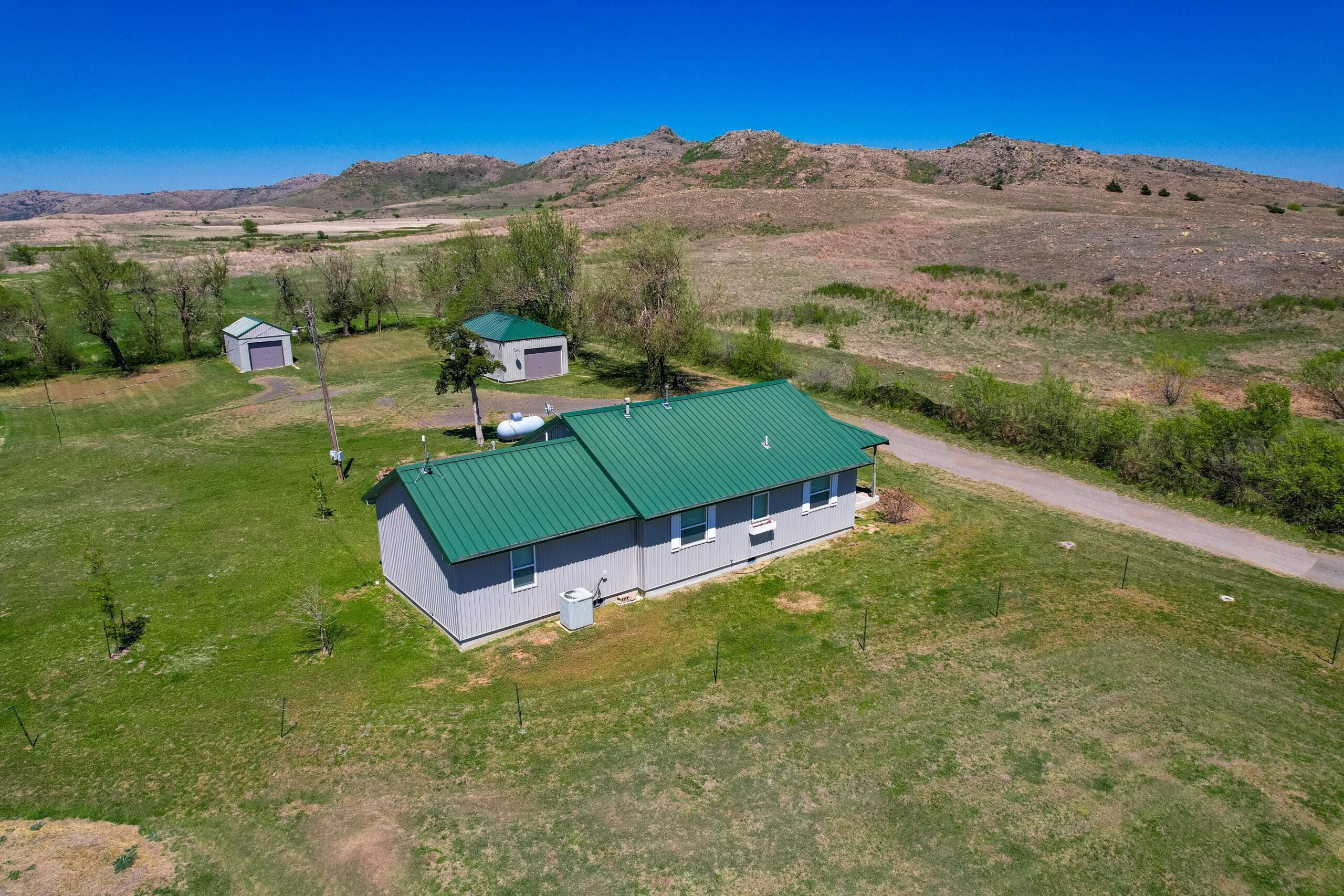 28234 NW Wolf Road, Mountain Park, OK 73559 MLS Comanche 160