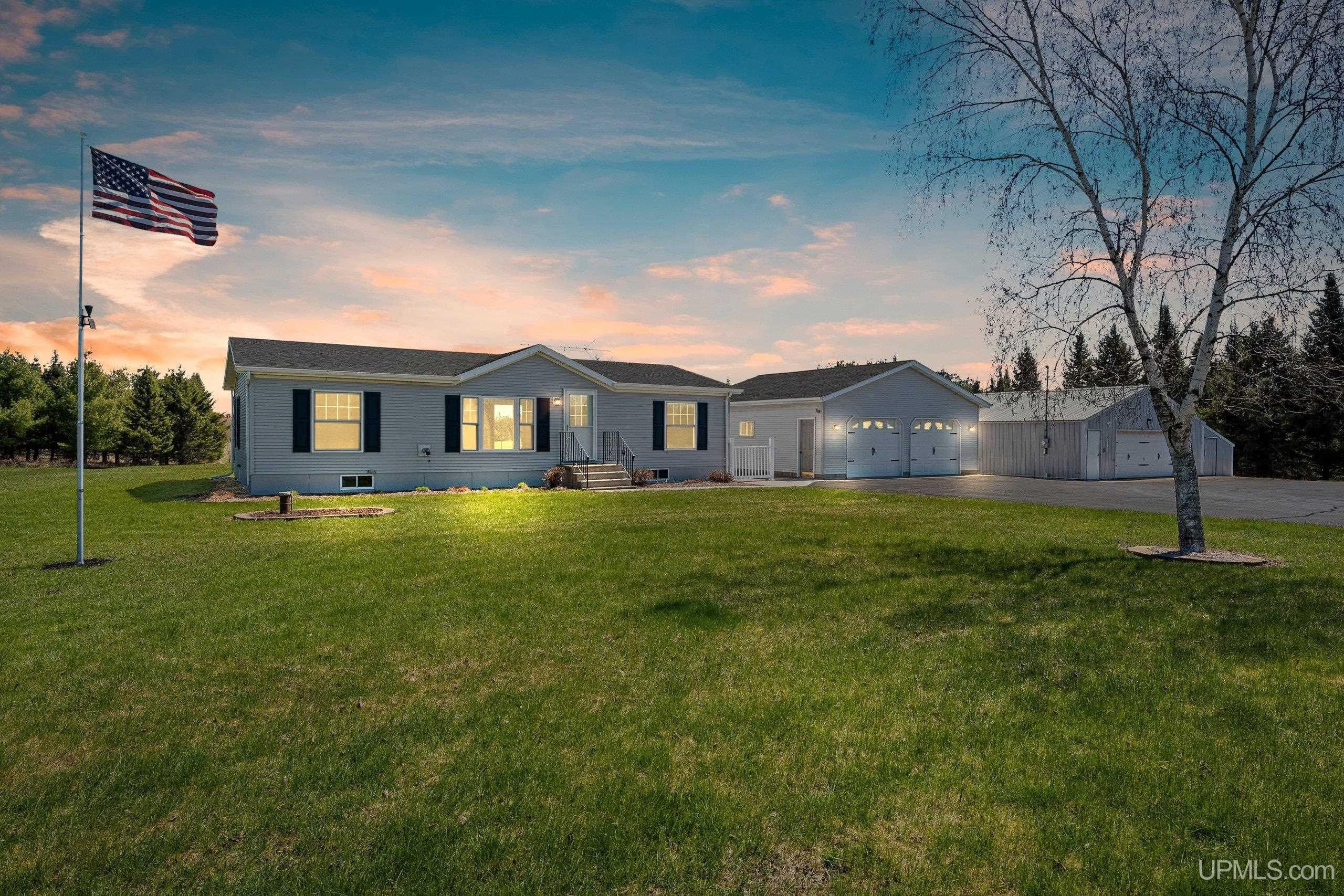 20 acres in Menominee County, Michigan