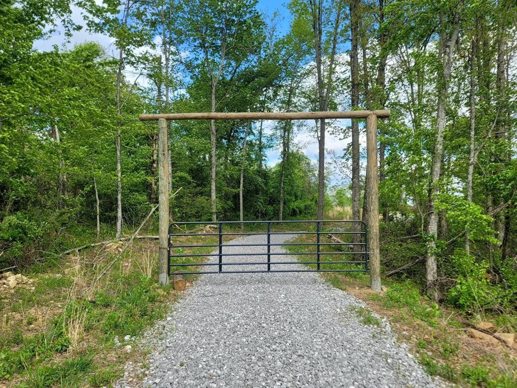 16.62 acres in Cumberland County, Tennessee