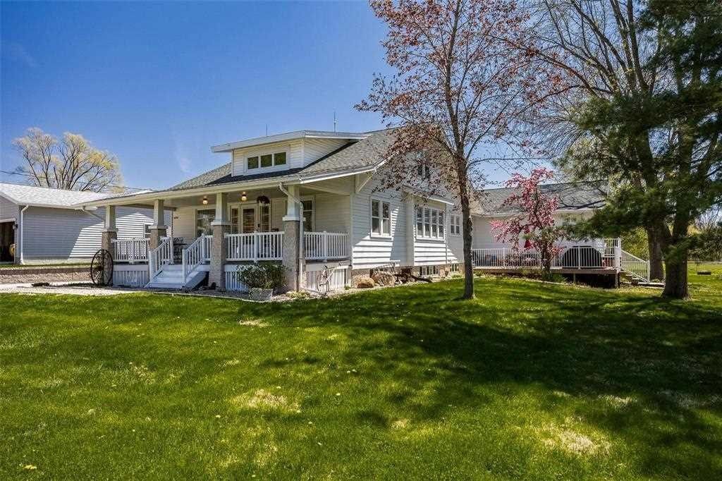 4 acres in Linn County, Iowa