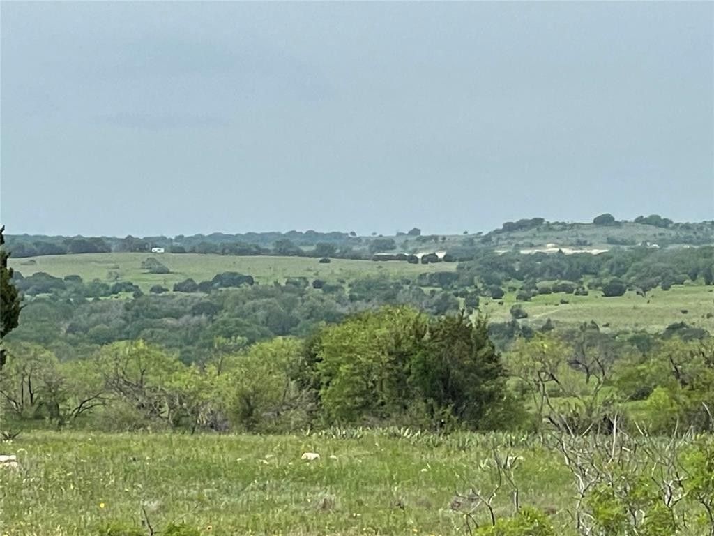 20 acres in Hamilton County, Texas