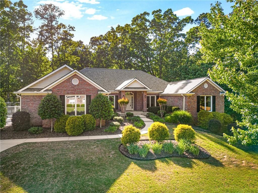 0.9 acres in Henry County,