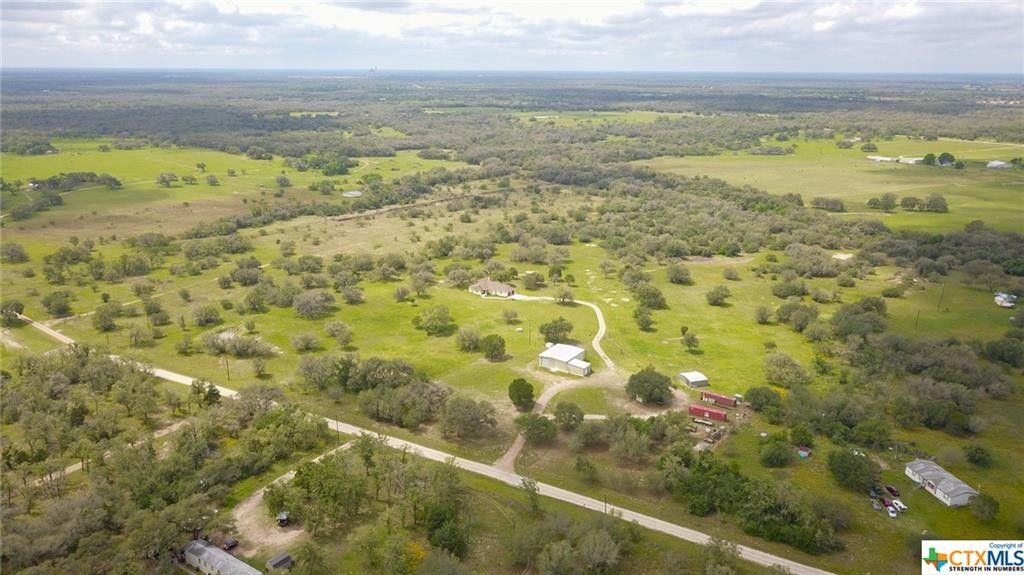 30 acres in Goliad County, Texas
