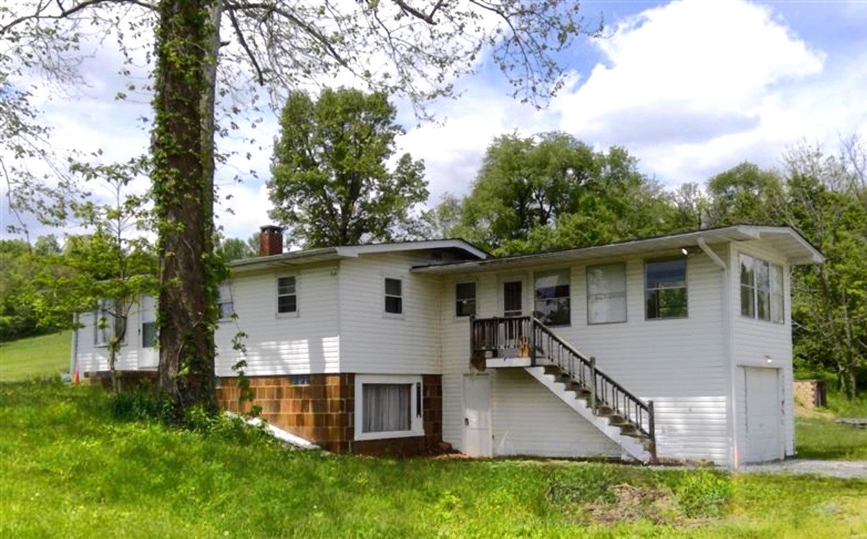 2 acres in Parke County, Indiana