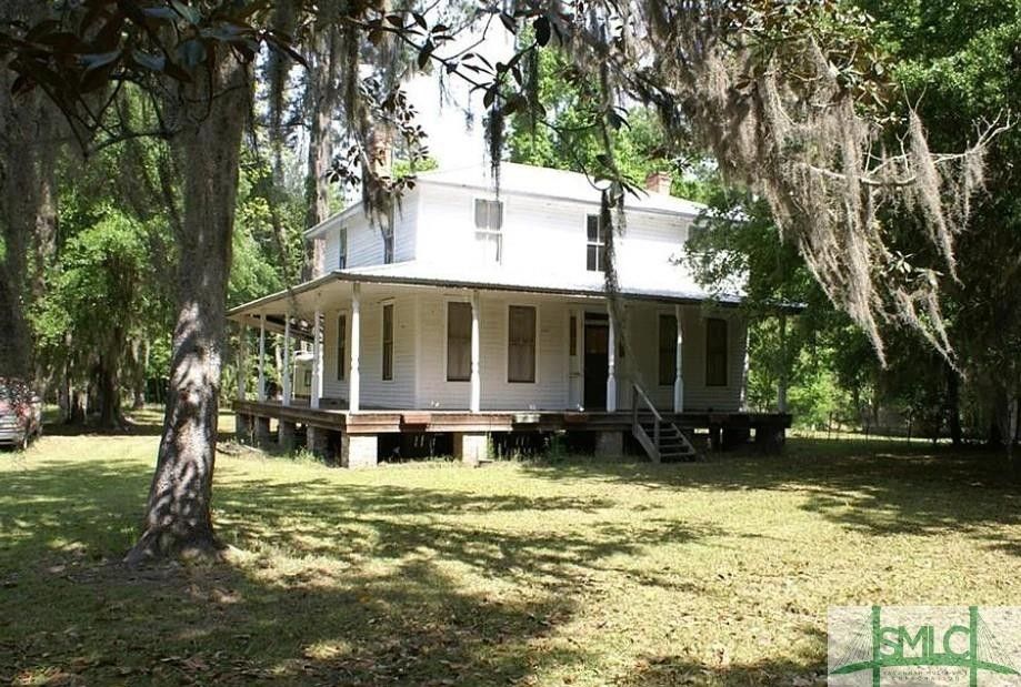2.16 acres in McIntosh County,
