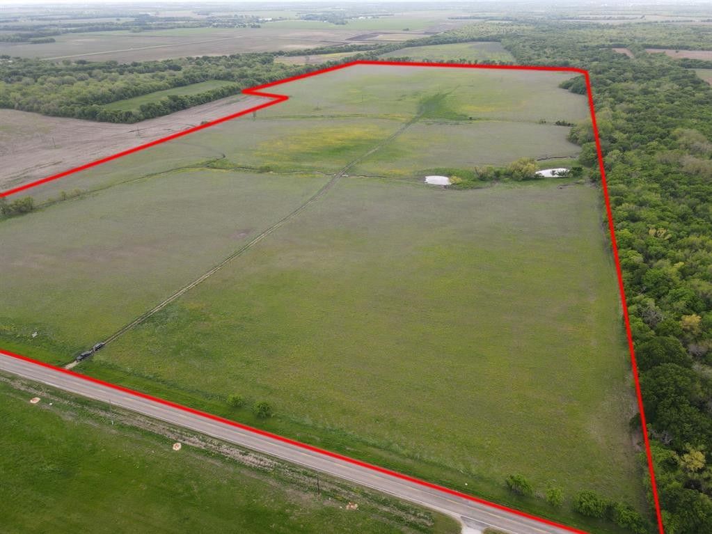 113.83 acres in Grayson County, Texas